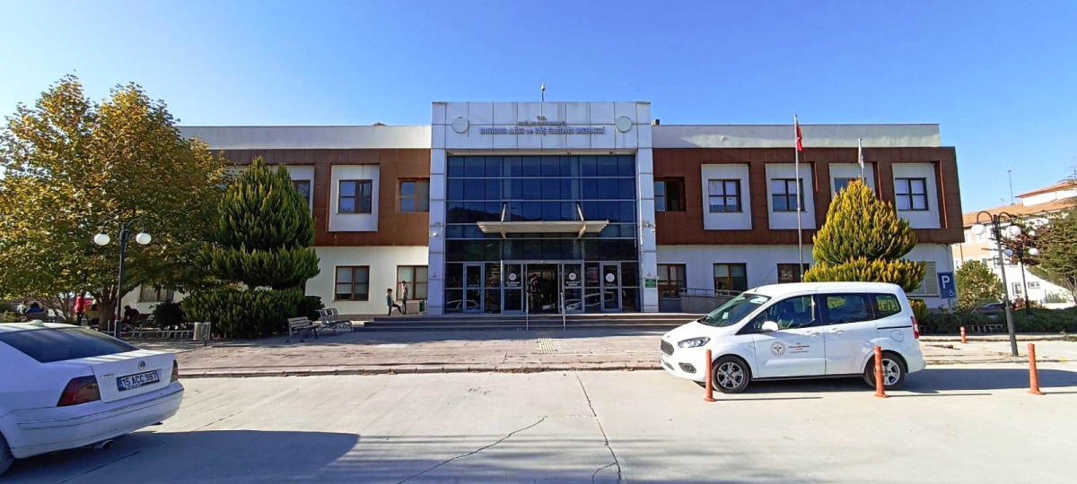 Burdur Diş Hastanesi Bölgeye Hizmet Sunuyor