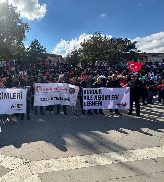 Burdur’da Aile Hekimlerinden Üç Günlük İş Bırakma Eylemi!