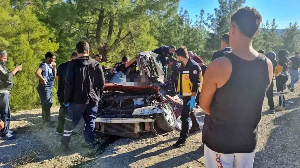 Burdur'da Feci Kaza: 3 Ölü, 5 Yaralı!