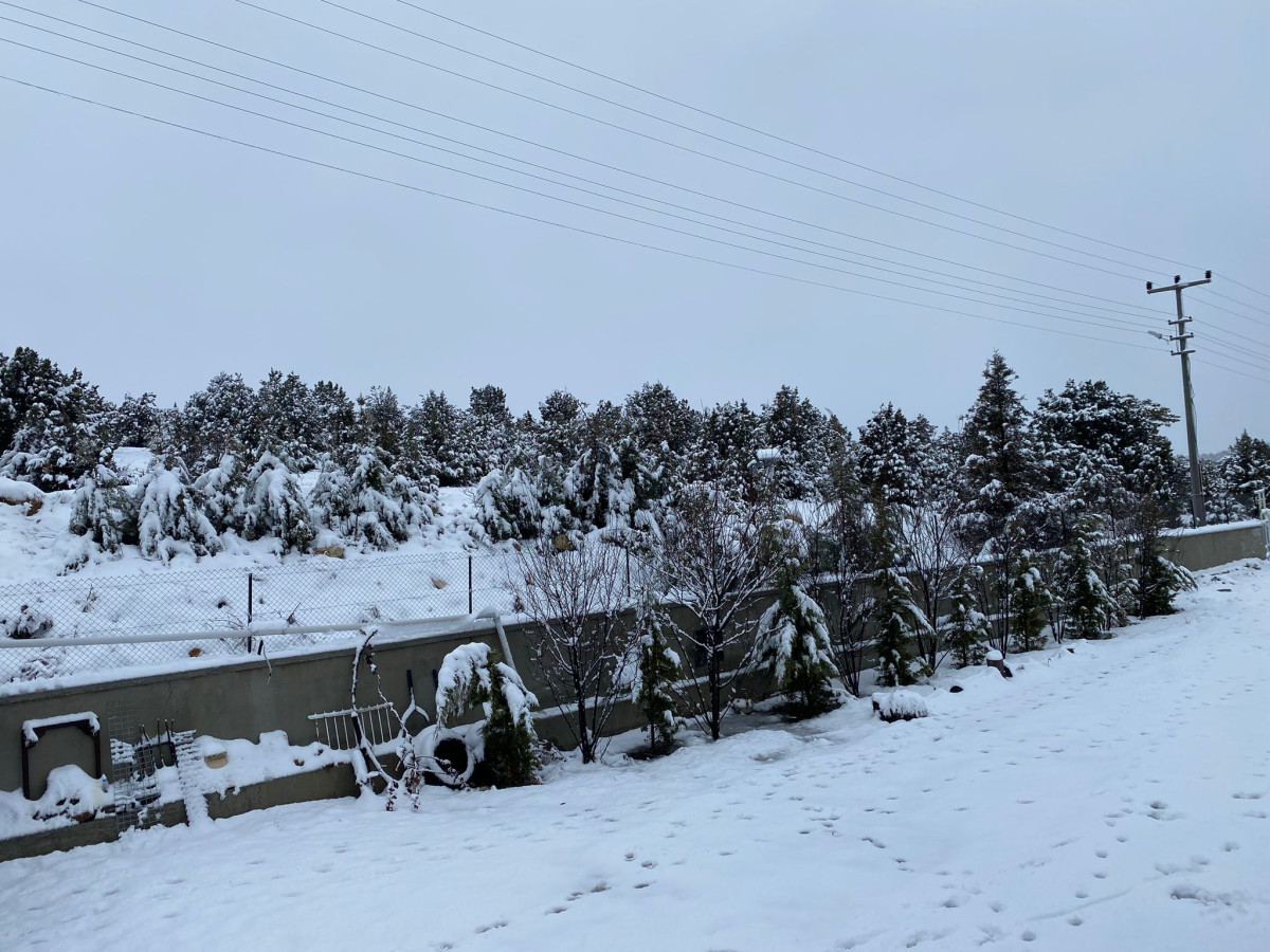 Burdur'da Kar Yağışı Elektrik Kesintisine Yol Açtı