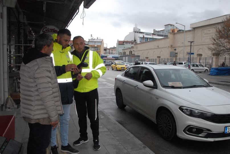 Burdur'da ücretli otopark uygulaması başladı: Park ederken dikkat!