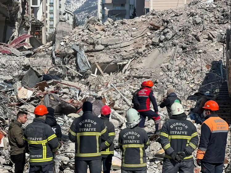 Burdur’un Kahramanları deprem bölgesinde o anları anlattı